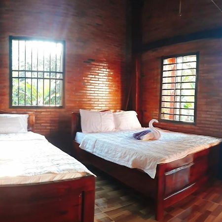Cat Tien Farmer Lodge Quan Tom 외부 사진