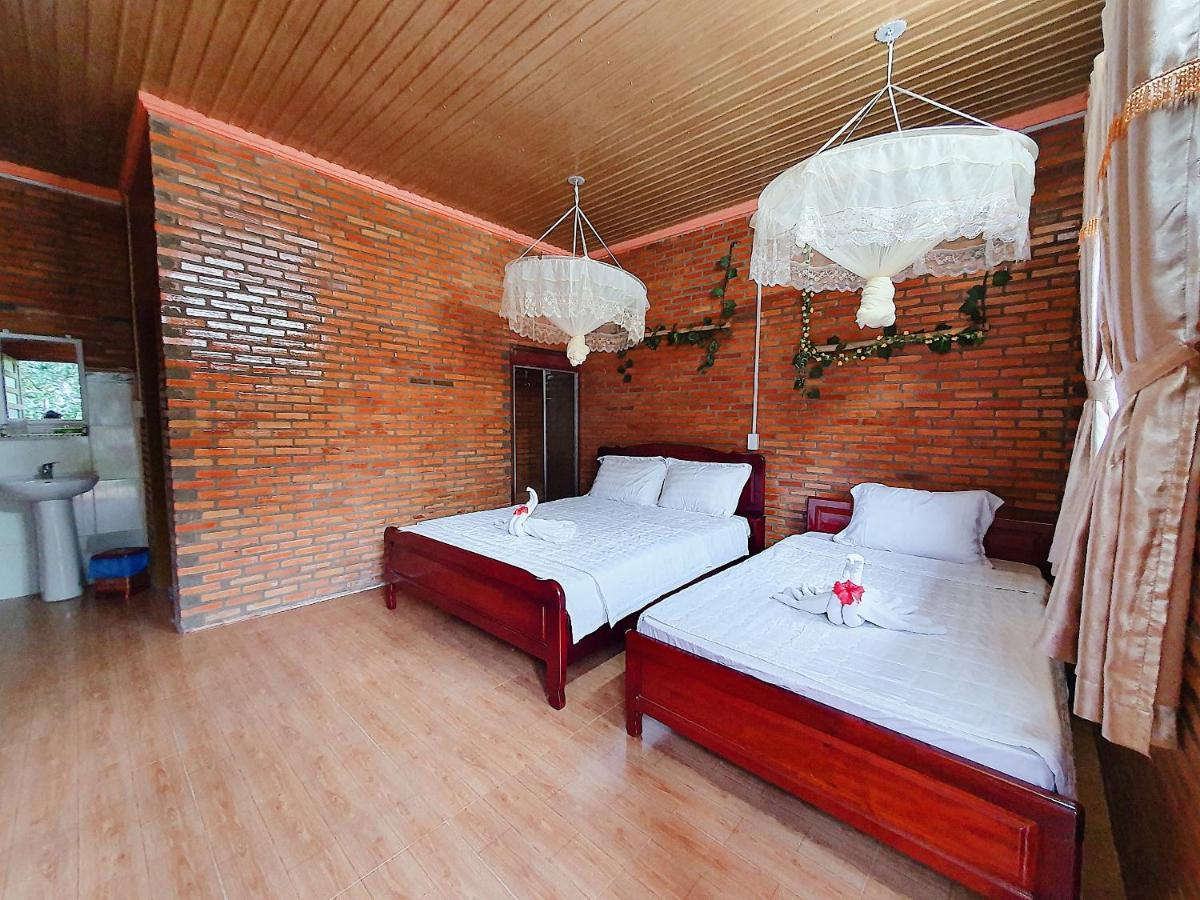 Cat Tien Farmer Lodge Quan Tom 외부 사진